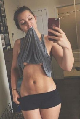 Николь, 8 967 154-42-73