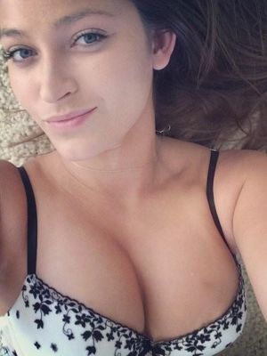 Николь, 8 967 154-42-73